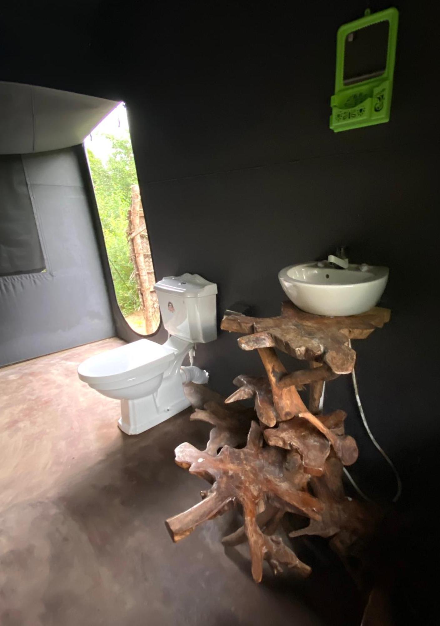 The Campers Lodge Yala Eksteriør bilde